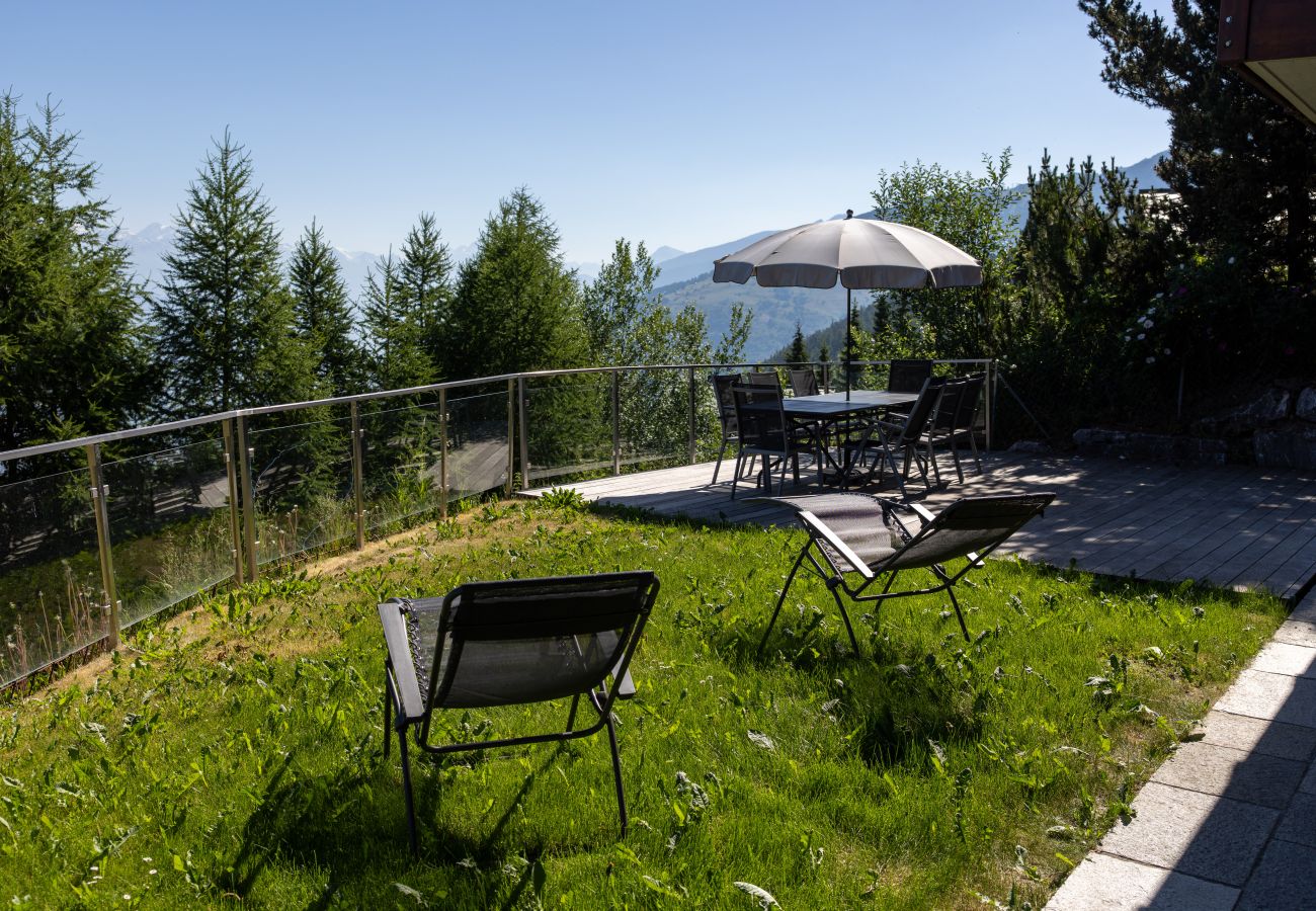 Chalet in Haute-Nendaz - Chalet Riquet - ski-in/out - luxe