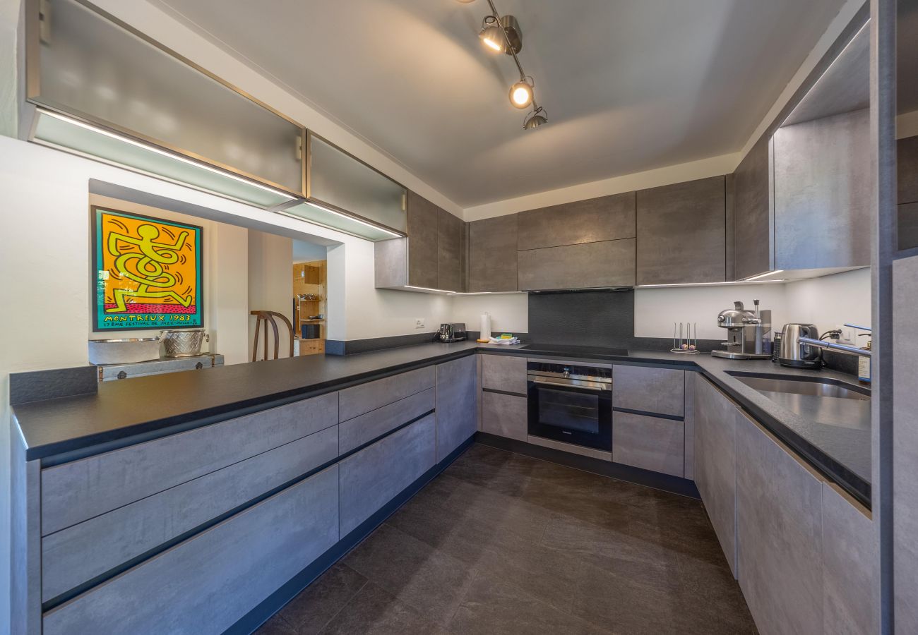 Chalet in Haute-Nendaz - Chalet Riquet - ski-in/out - luxe