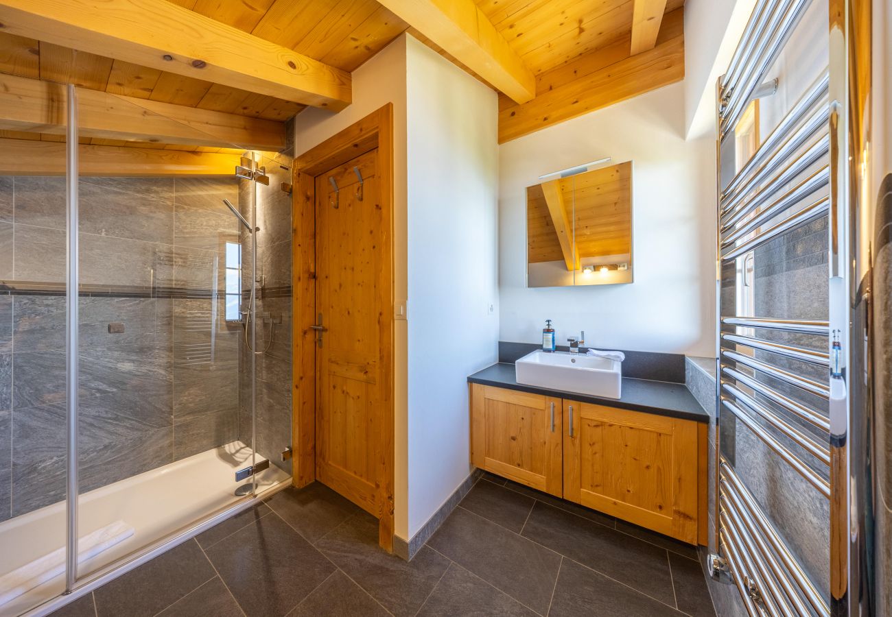 Chalet in Haute-Nendaz - Chalet Riquet - ski-in/out - luxe
