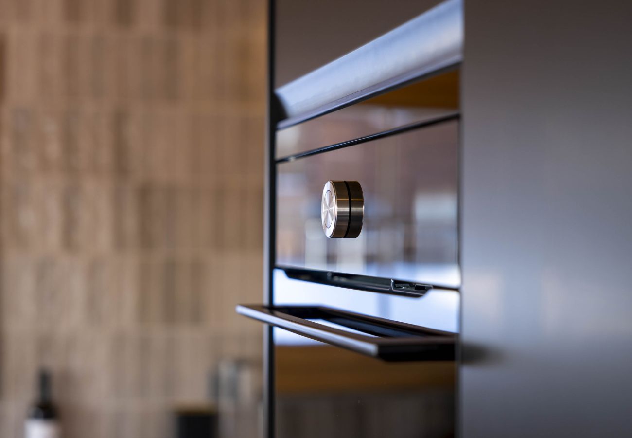 Chalet in Haute-Nendaz - Chalet Nid Blanc wood burning hottub