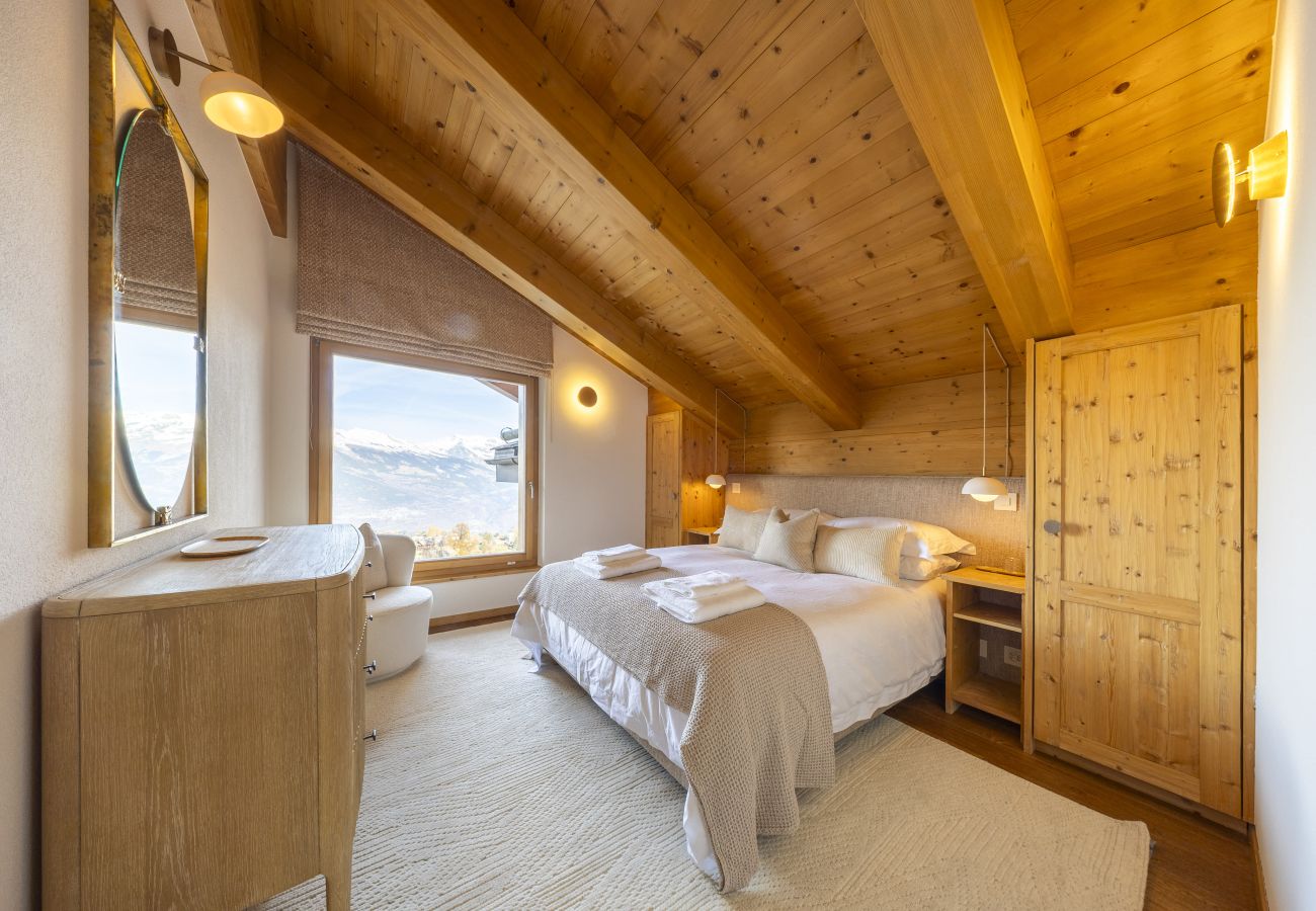 Chalet in Haute-Nendaz - Chalet Chevalier, gym, hot tub, sauna