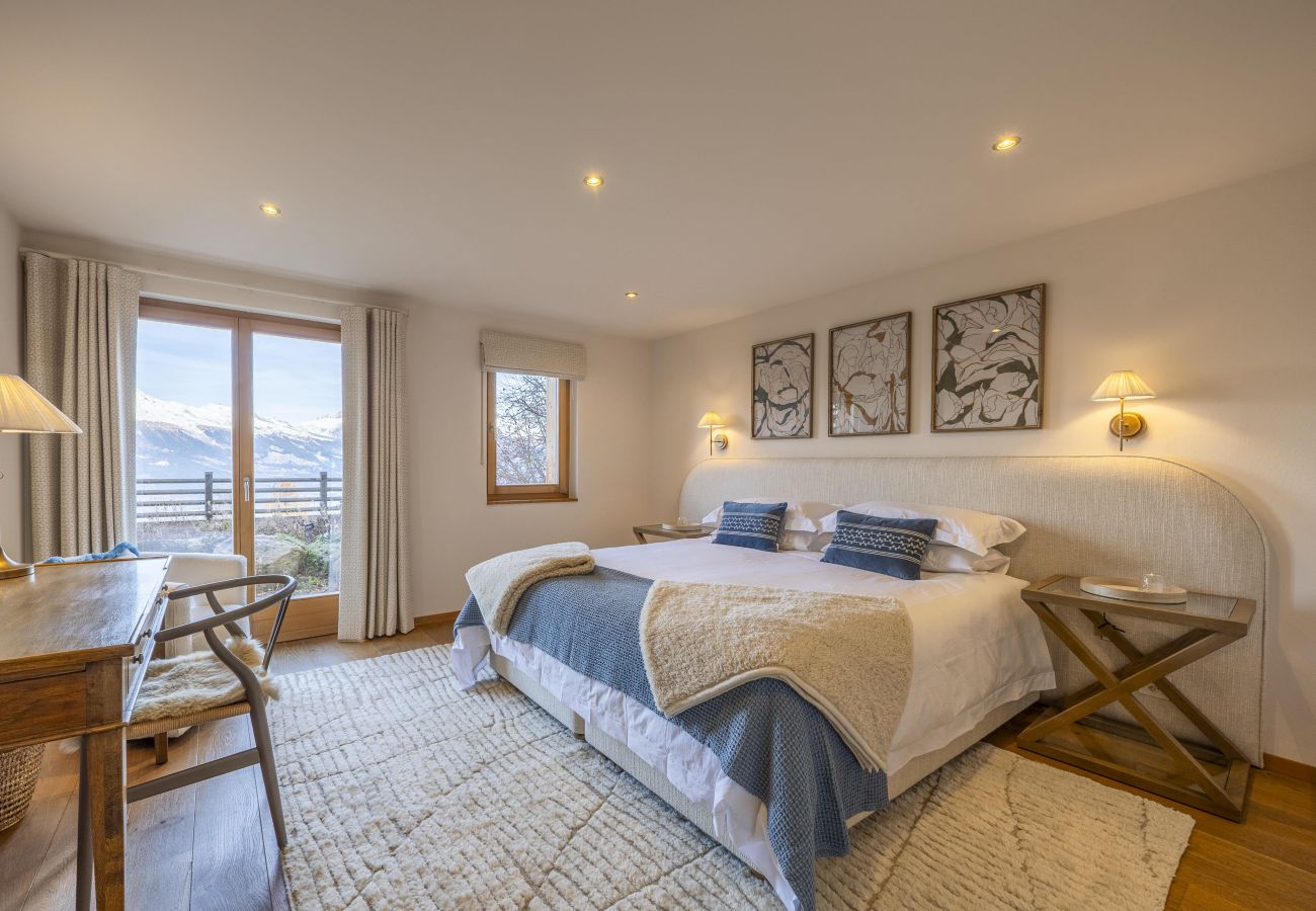 Chalet in Haute-Nendaz - Chalet Chevalier, gym, hot tub, sauna