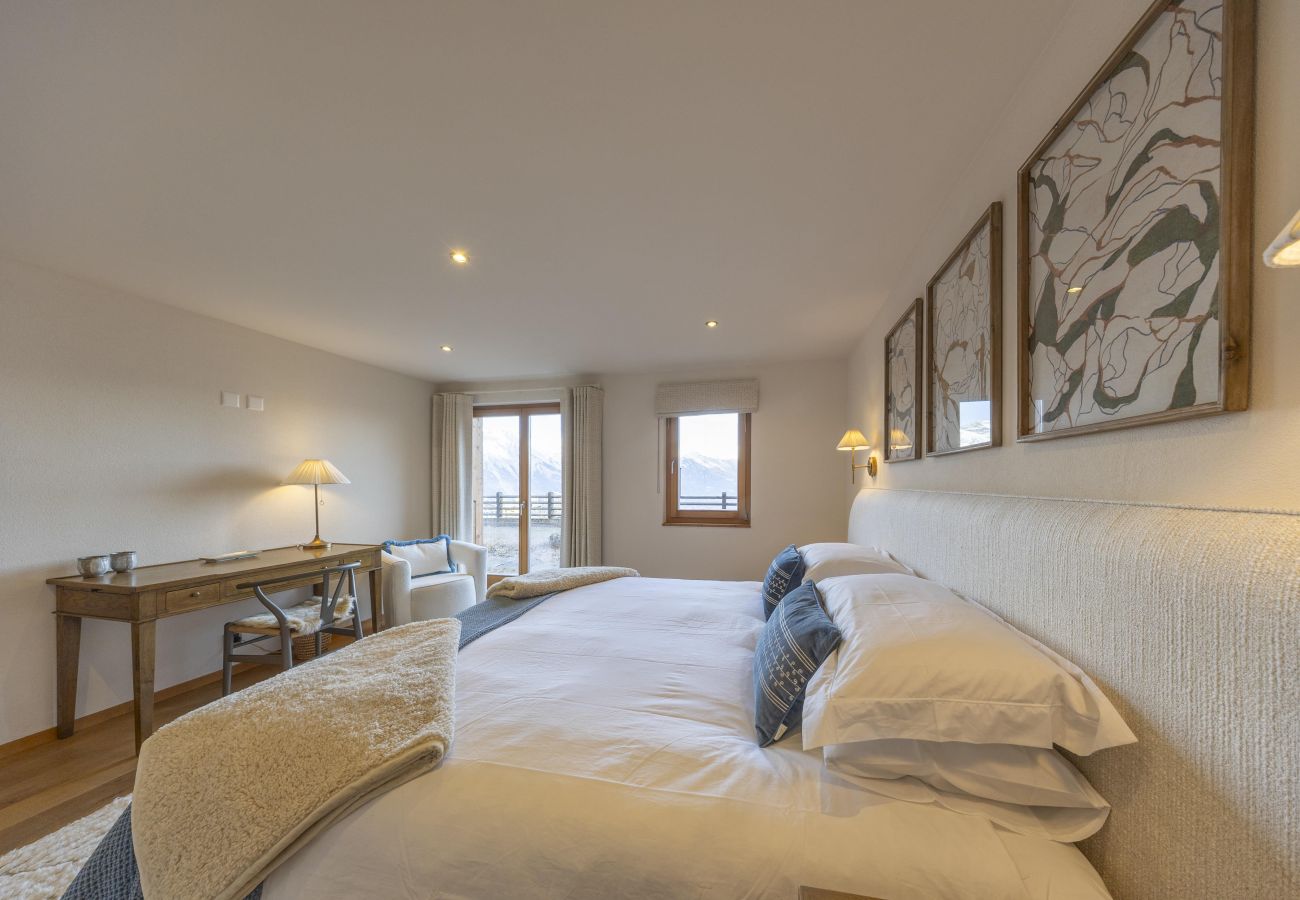 Chalet in Haute-Nendaz - Chalet Chevalier, gym, hot tub, sauna