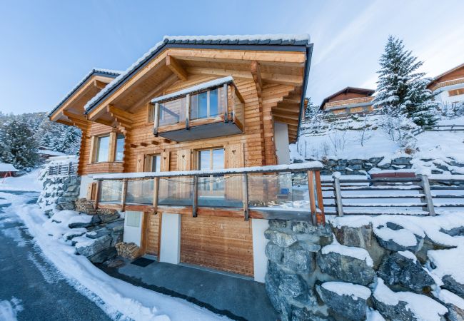 Chalet à Haute-Nendaz - Chalet Enchanteur sauna, jacuzzi, 13pax Chalet à Haute-Nendaz - Chalet Enchanteur sauna, jacuzzi, 13pax