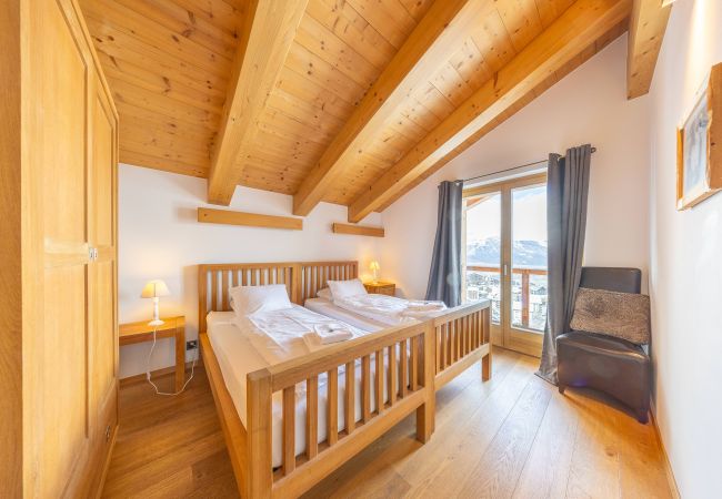 Chalet à Haute-Nendaz - Chalet Enchanteur sauna, jacuzzi, 13pax Chalet à Haute-Nendaz - Chalet Enchanteur sauna, jacuzzi, 13pax